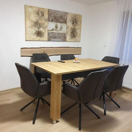 Apartmaji Pri Medvedu بوينج المظهر الخارجي الصورة